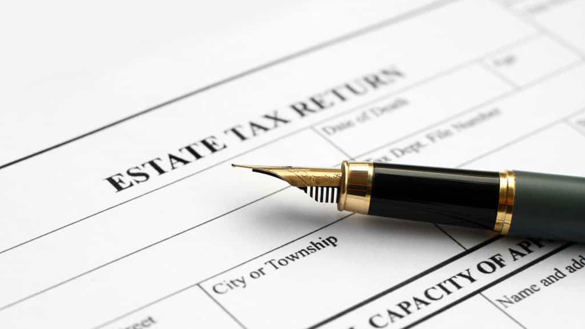 How Are Estate Taxes Calculated